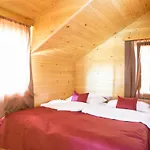بيت للعطل Homes Piralo