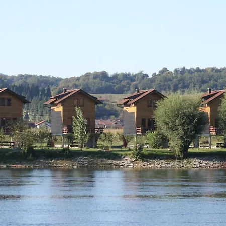 Homes Piralo Holiday home *