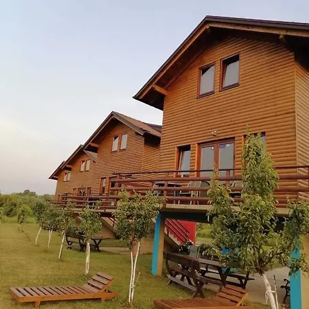 Homes Piralo Vikendica *