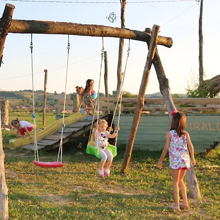 Homes Piralo Holiday home Kostajnica