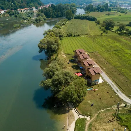 Homes Piralo Holiday home